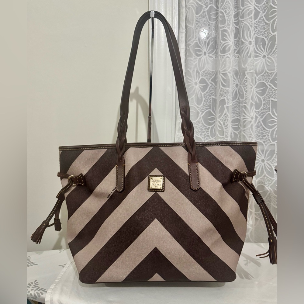 Dooney & Bourke Chocolate and Beige Chevron Tote - Picture 2 of 11